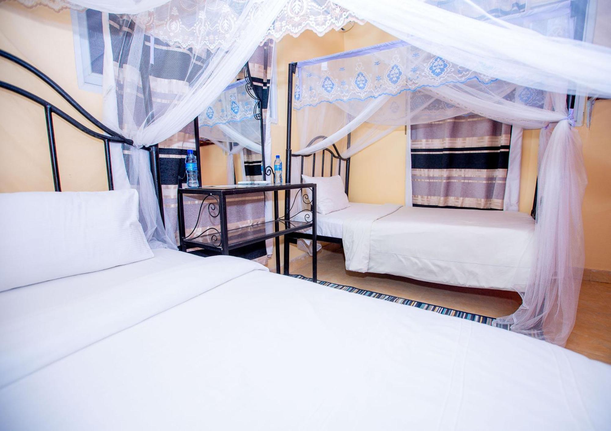 Kays Lodge ดาร์เอสซาลาม ภายนอก รูปภาพ