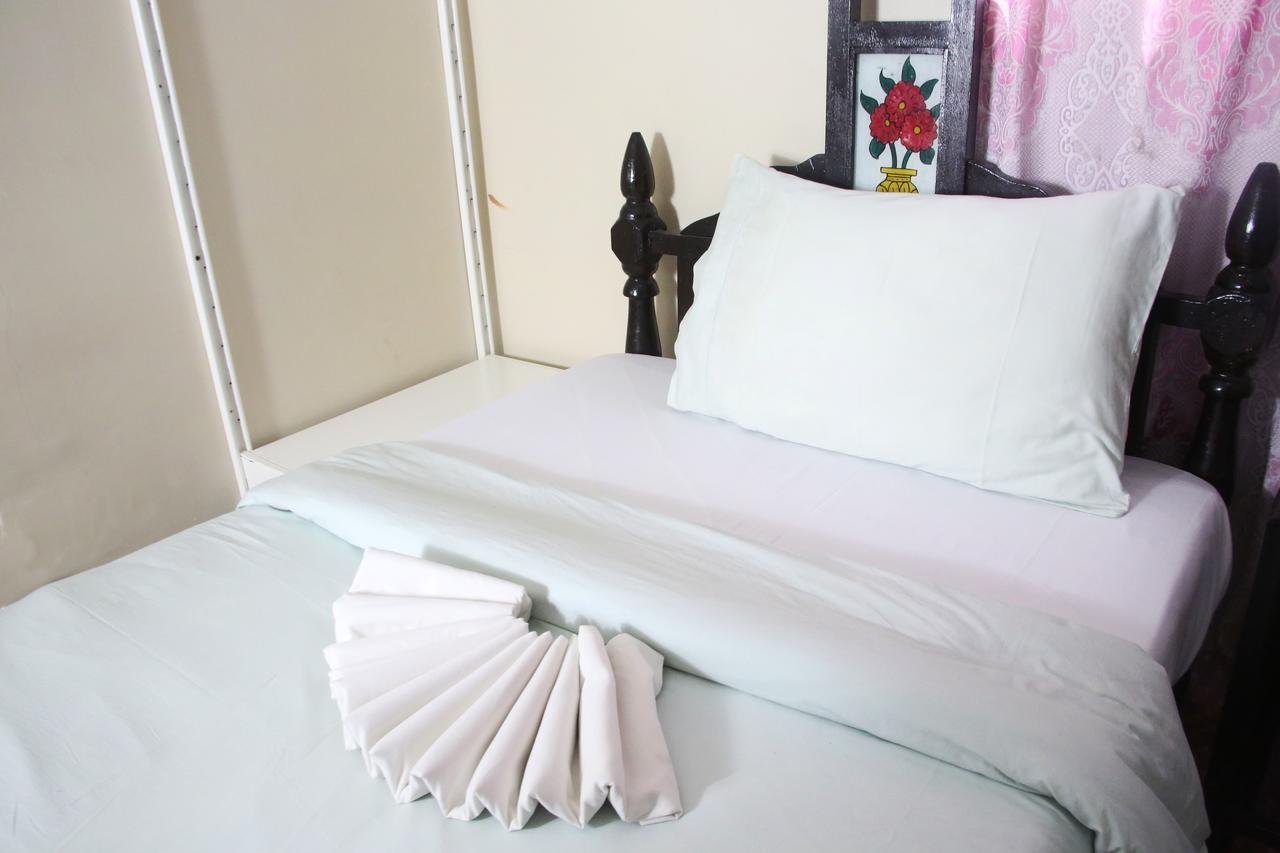 Kays Lodge ดาร์เอสซาลาม ภายนอก รูปภาพ